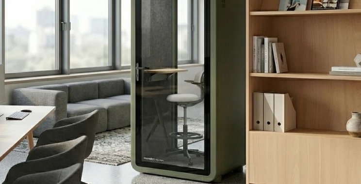 Expert Guide to Selecting Meeting Room Pods for Teams