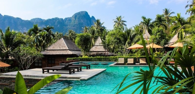 Luxury Home Checklist for Palm Beach Gardens Buyers